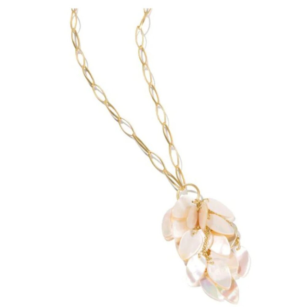 Pearlescent Scale Shimmer Necklace